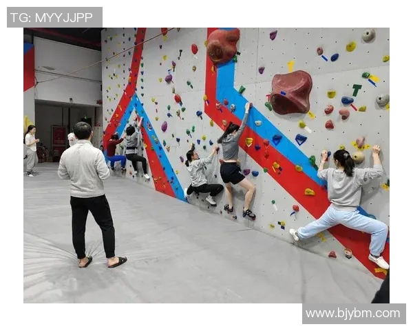 南京攀岩队耐力训练揭秘：如何在攀岩中提升持久力与技巧